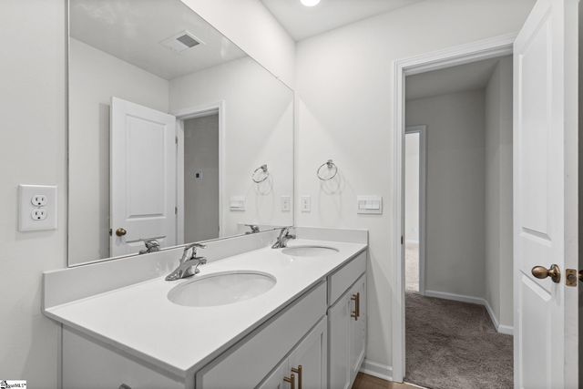219 Darrowby Way, Simpsonville, SC 29680