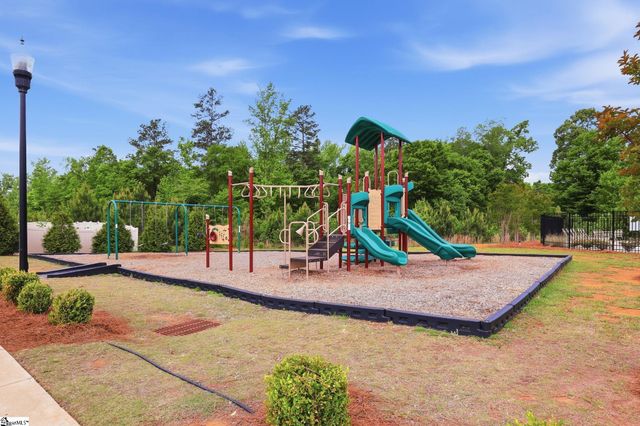 219 Darrowby Way, Simpsonville, SC 29680