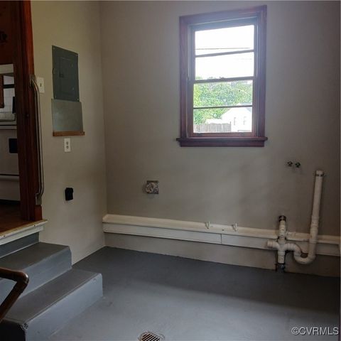4846 Stanley Dr, Chesterfield, VA 23234