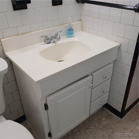 4846 Stanley Dr, Chesterfield, VA 23234