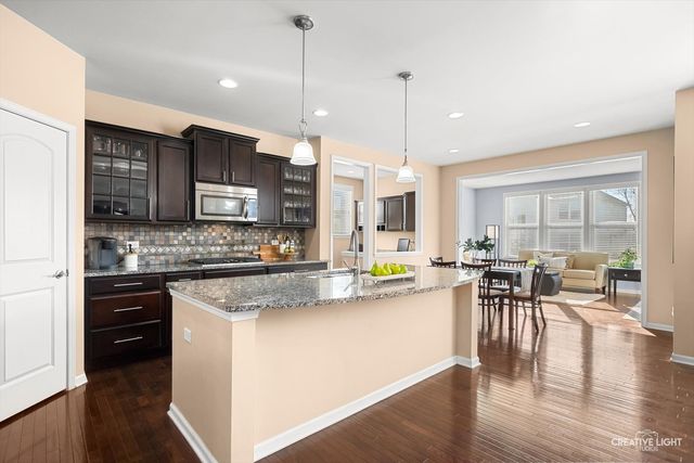 5332 Cedar Drive, Naperville, IL 60564