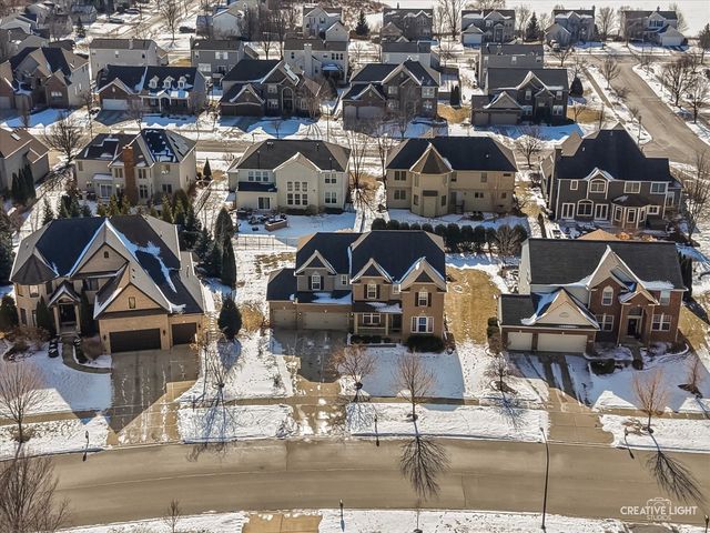 5332 Cedar Drive, Naperville, IL 60564