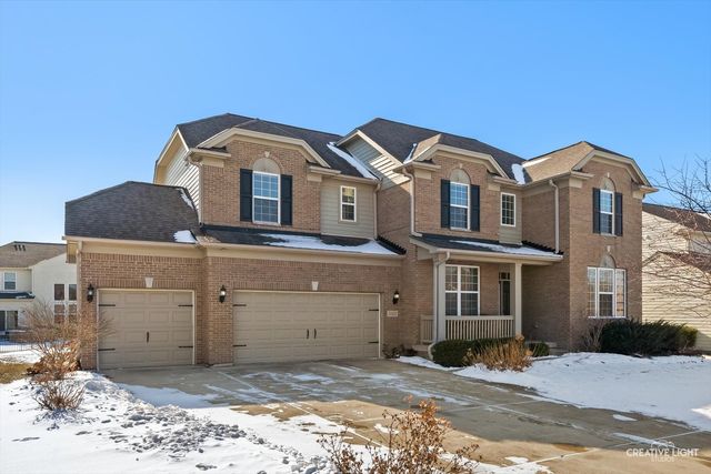 5332 Cedar Drive, Naperville, IL 60564