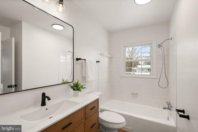 4217 ALCOTT ST, Alexandria, VA 22309