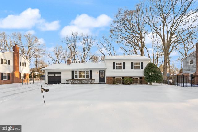 4217 ALCOTT ST, Alexandria, VA 22309