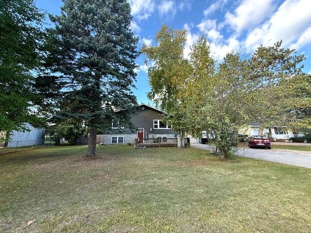 603 W 7th Street W, Park Rapids, MN 56470
