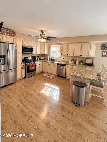 428 Morningside Avenue, Union Beach, NJ 07735