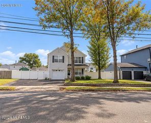 428 Morningside Avenue, Union Beach, NJ 07735