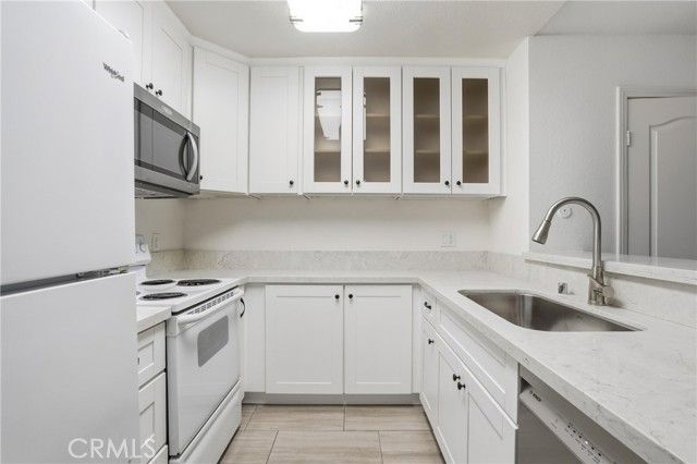 7717 Margerum 123, San Diego, CA 92120