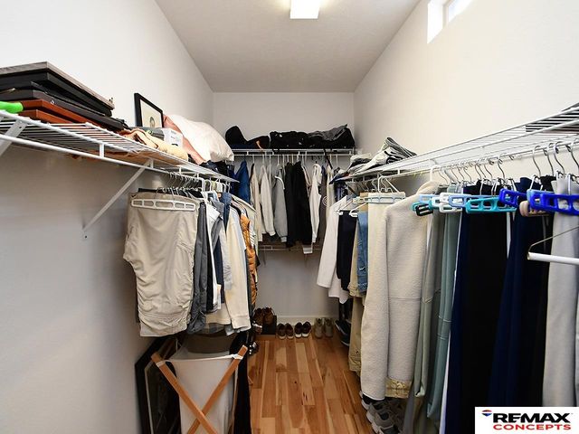 150 S 92nd Street, Lincoln, NE 68520