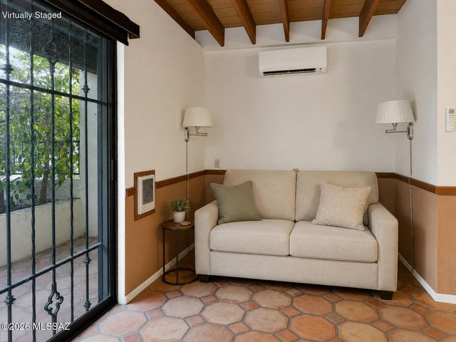 7526 N Desert Tree Drive, Tucson, AZ 85704