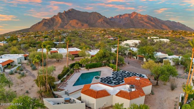 7526 N Desert Tree Drive, Tucson, AZ 85704