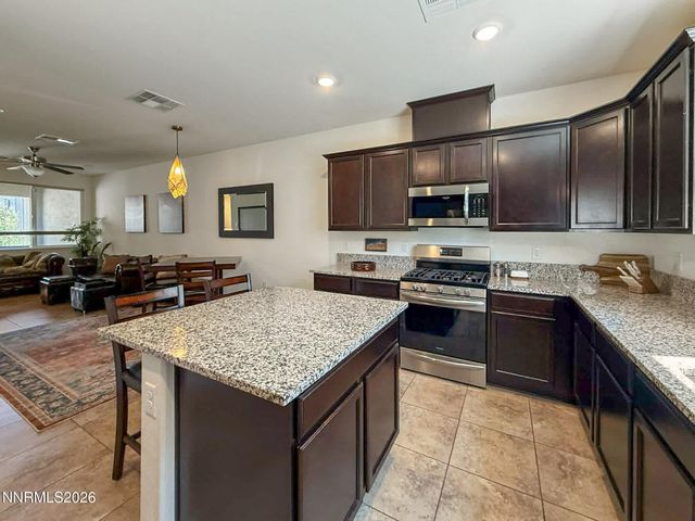 2994 Silver River Lane, Sparks, NV 89431