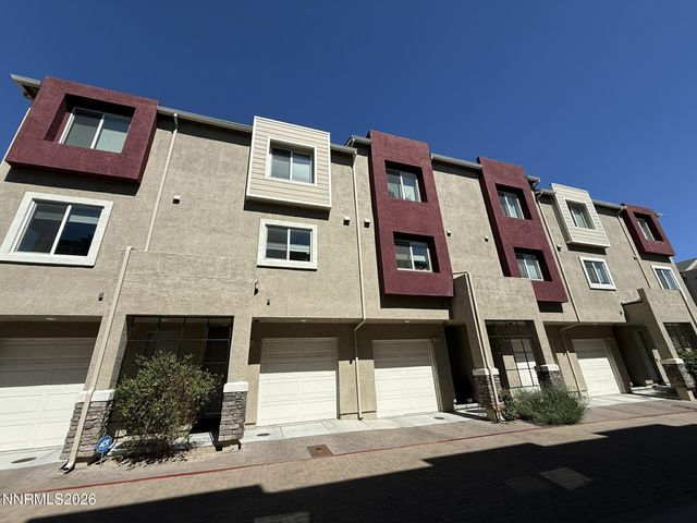 2994 Silver River Lane, Sparks, NV 89431