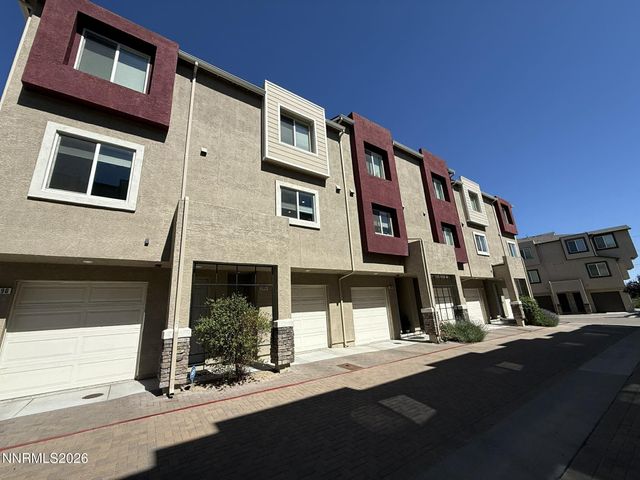 2994 Silver River Lane, Sparks, NV 89431