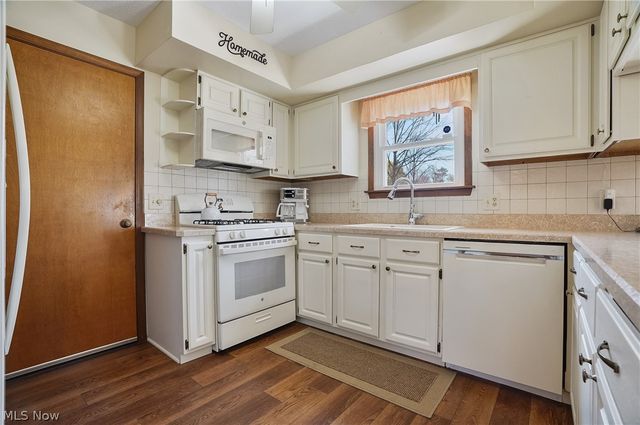 9143 Matthew Court, Mentor, OH 44060