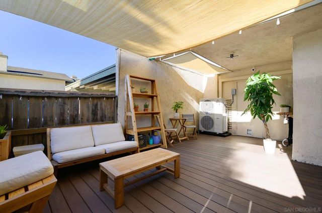 10744 Caminito Bravura, San Diego, CA 92108