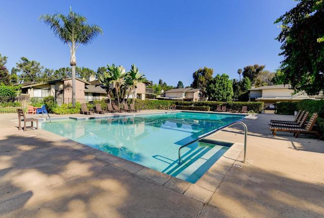 10744 Caminito Bravura, San Diego, CA 92108