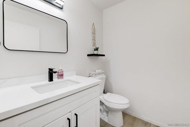 10744 Caminito Bravura, San Diego, CA 92108