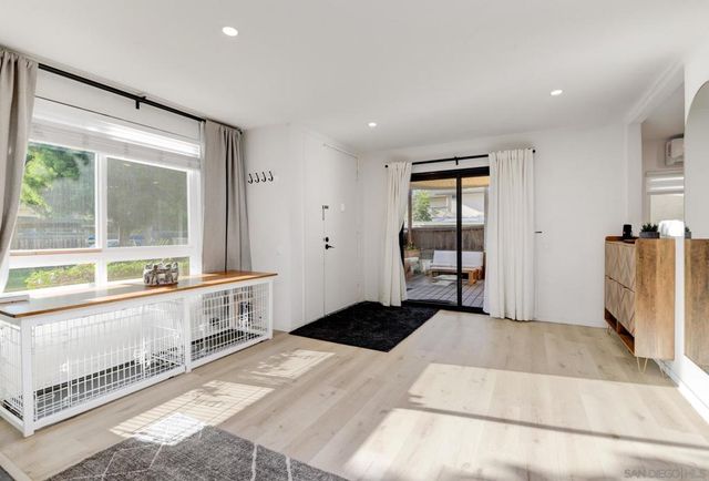 10744 Caminito Bravura, San Diego, CA 92108