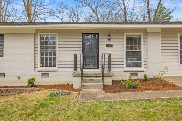 702 Albert Road, Signal Mountain, TN 37377