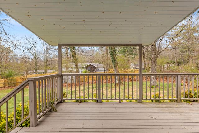 702 Albert Road, Signal Mountain, TN 37377