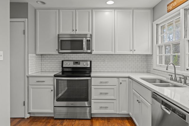 702 Albert Road, Signal Mountain, TN 37377