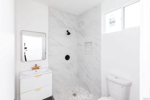 4167 Willimet Ave., Los Angeles, CA 90039