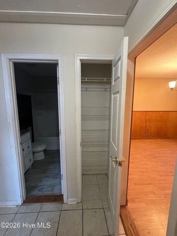 502 S Pine Cone Lane, Jacksonville, NC 28546