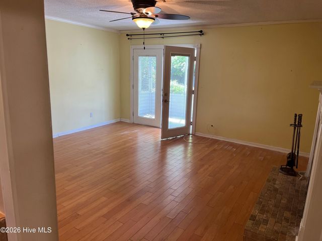 502 S Pine Cone Lane, Jacksonville, NC 28546