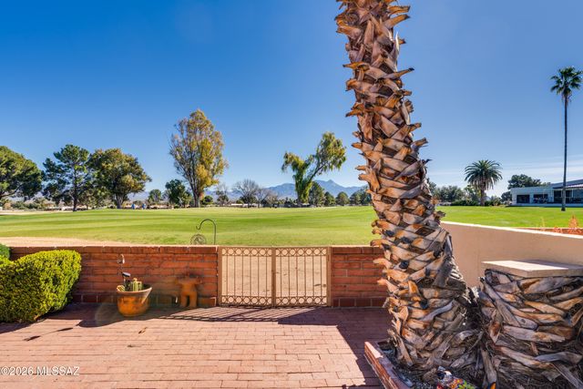 1122 N Abrego Drive, Green Valley, AZ 85614