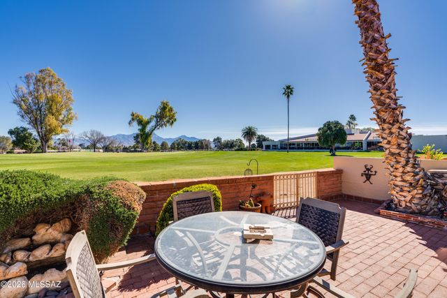 1122 N Abrego Drive, Green Valley, AZ 85614