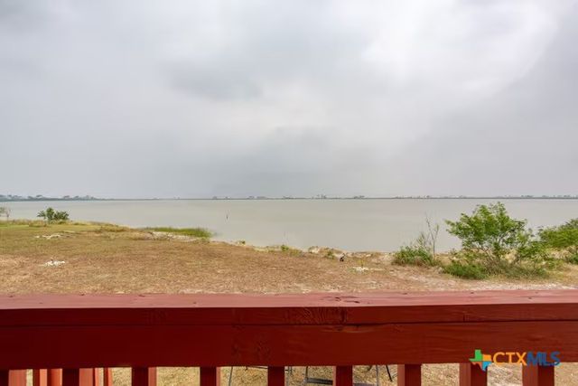 607 Tap Road, Port Lavaca, TX 77979