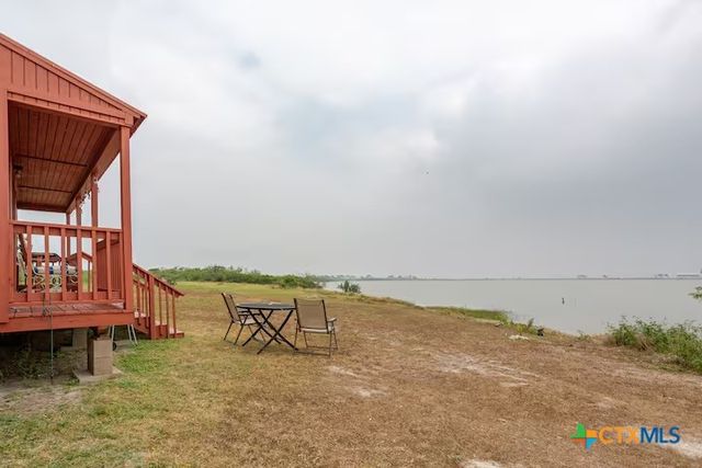 607 Tap Road, Port Lavaca, TX 77979