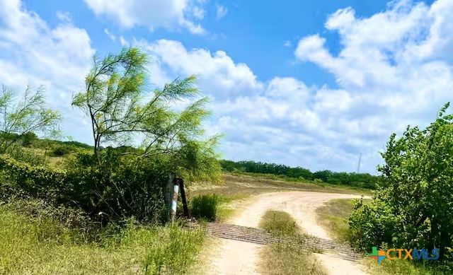607 Tap Road, Port Lavaca, TX 77979
