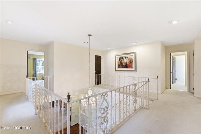 11 Woodside Drive, Rumson, NJ 07760