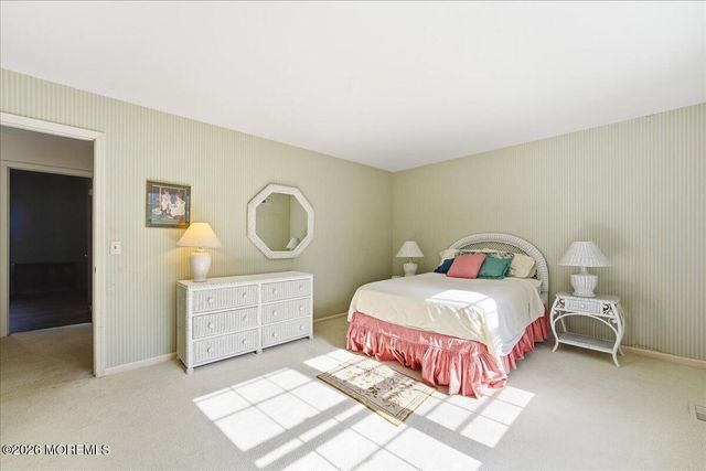 11 Woodside Drive, Rumson, NJ 07760