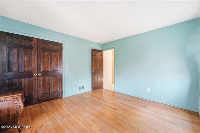 11 Woodside Drive, Rumson, NJ 07760