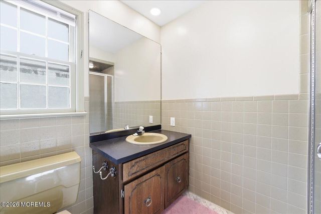 11 Woodside Drive, Rumson, NJ 07760
