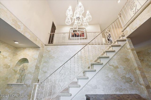 11 Woodside Drive, Rumson, NJ 07760