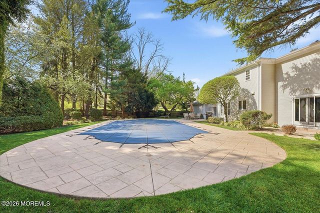 11 Woodside Drive, Rumson, NJ 07760