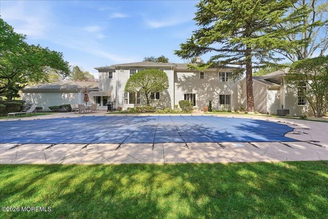 11 Woodside Drive, Rumson, NJ 07760