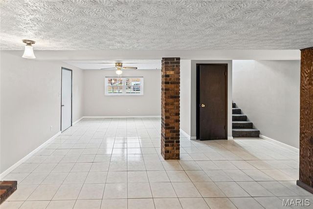 232 Sherwood Drive, Glen Carbon, IL 62034