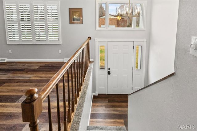 232 Sherwood Drive, Glen Carbon, IL 62034