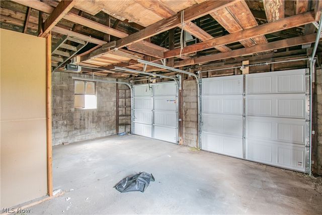 817 Halter Court NW, Canton, OH 44708