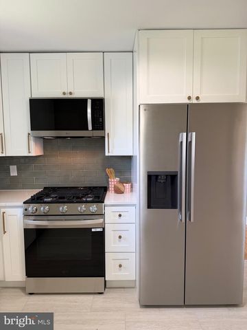 25 THERESA LN, Williamstown, NJ 08094