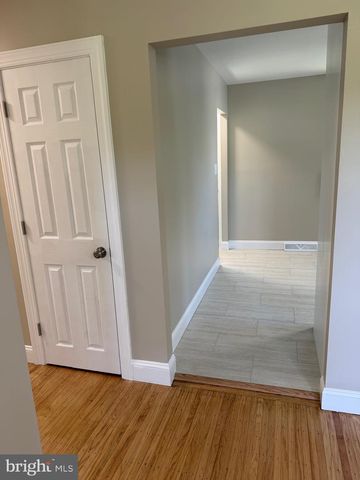 25 THERESA LN, Williamstown, NJ 08094