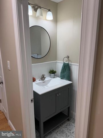 25 THERESA LN, Williamstown, NJ 08094