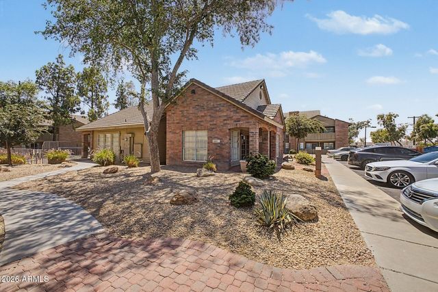 200 E SOUTHERN Avenue 223, Tempe, AZ 85282