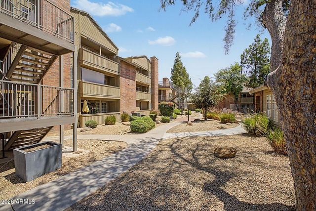 200 E SOUTHERN Avenue 223, Tempe, AZ 85282